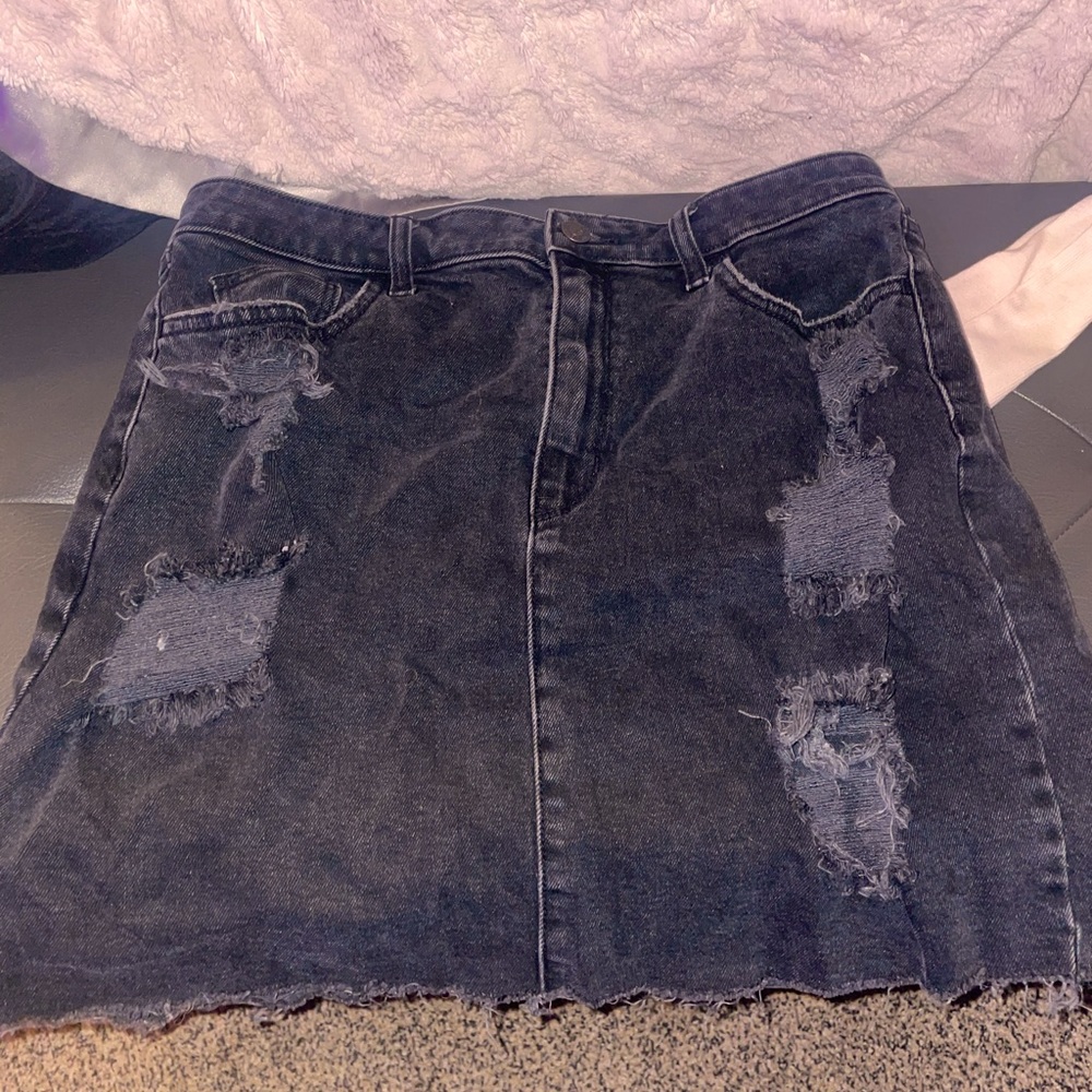 Black jean skirt from HOLLISTER size 13
